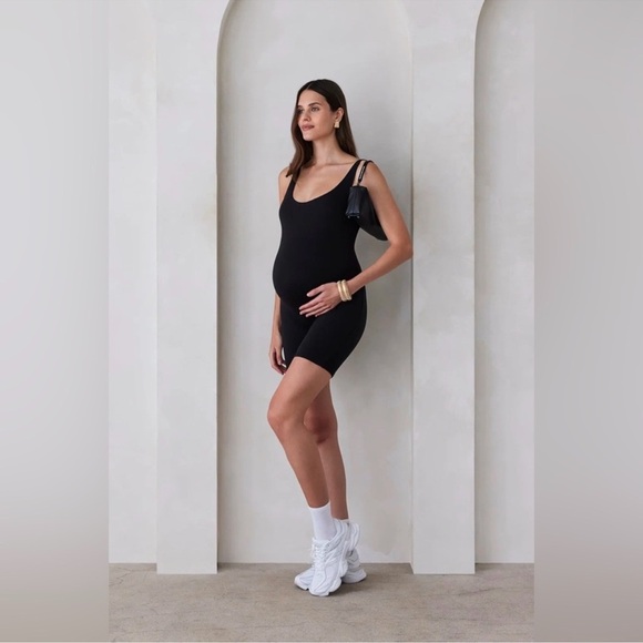 BUMPSUIT The Cindy Maternity Romper - Picture 4 of 5